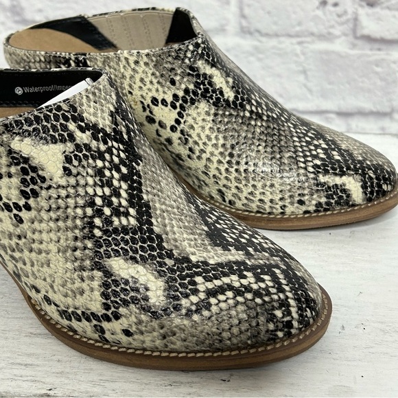 New Blondo Norwich Natural Snake Leather Mules - Picture 8 of 16